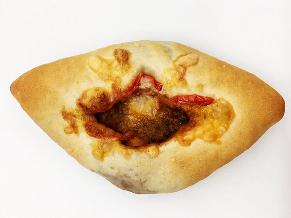 野菜カレーパンの写真